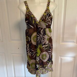 Sweet Pea by Stacy Frati Pink and Green Label Close-Up